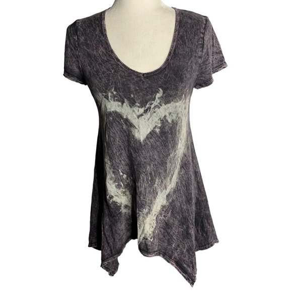 Romeo & Juliet Handkerchief Hem T Shirt S Black Pink Short Sleeves Heart Scoop - Picture 1 of 6